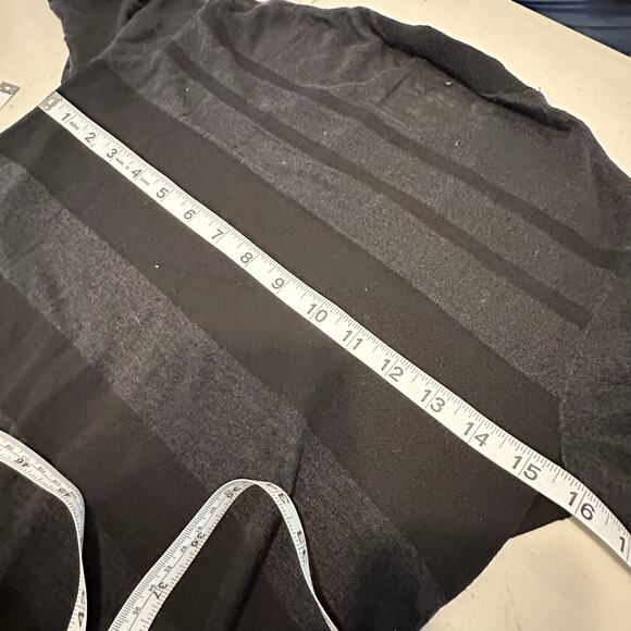 Theory linen blend‎ semi sheer striped top woman’s S GUC neutral capsule - Picture 3 of 11